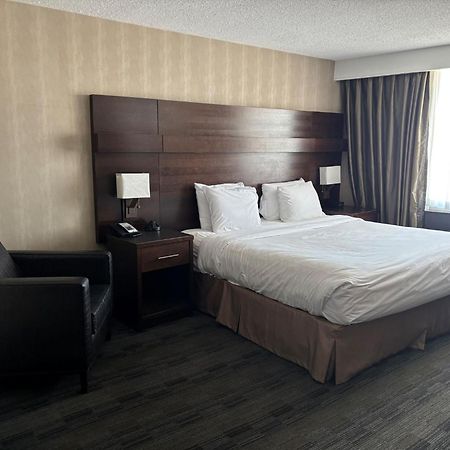 Radisson Hotel Winnipeg Downtown Bagian luar foto